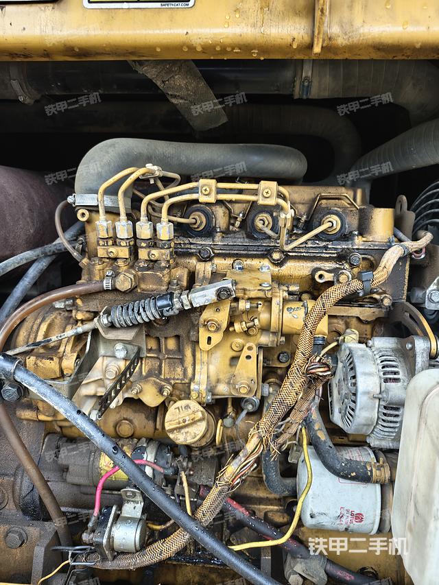 发动机整体俯视（整机外观）