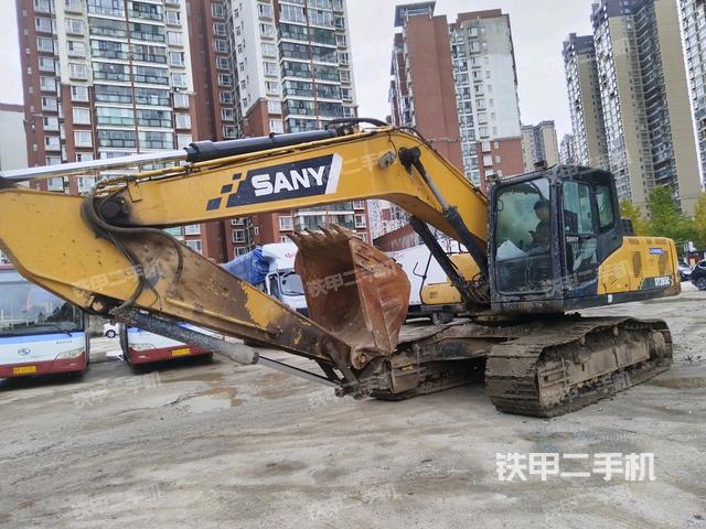 三一重工SY205C-10挖掘機