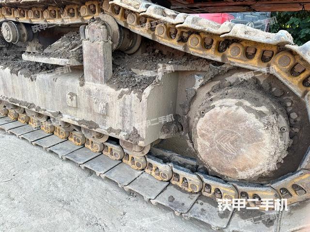 单侧履带整体（整机外观）