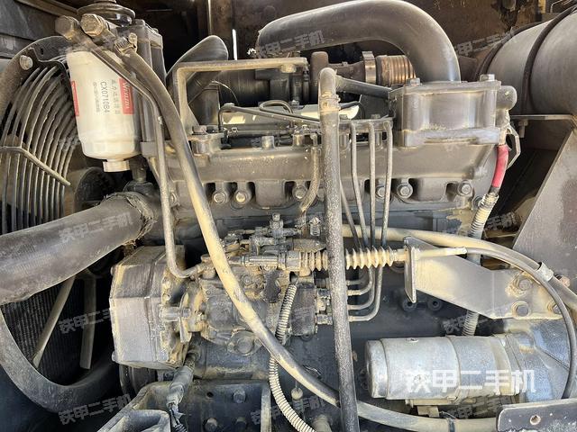 发动机整体俯视（整机外观）