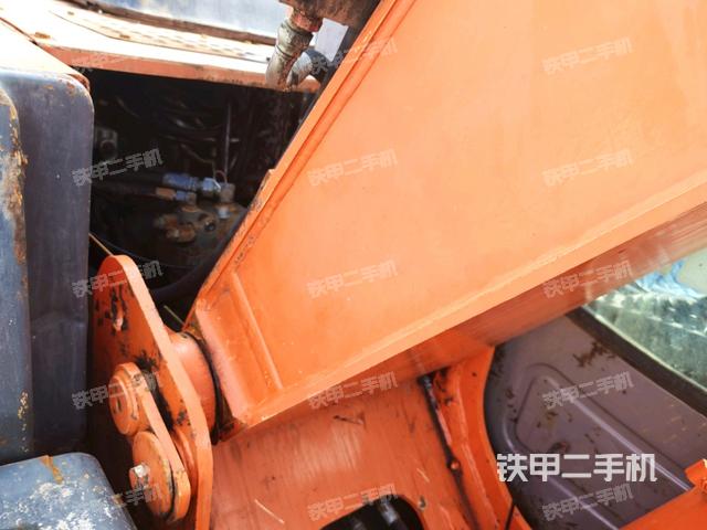 大臂根部 斜视（工作和回转装置）