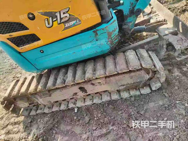 單側(cè)履帶整體（整機(jī)外觀）