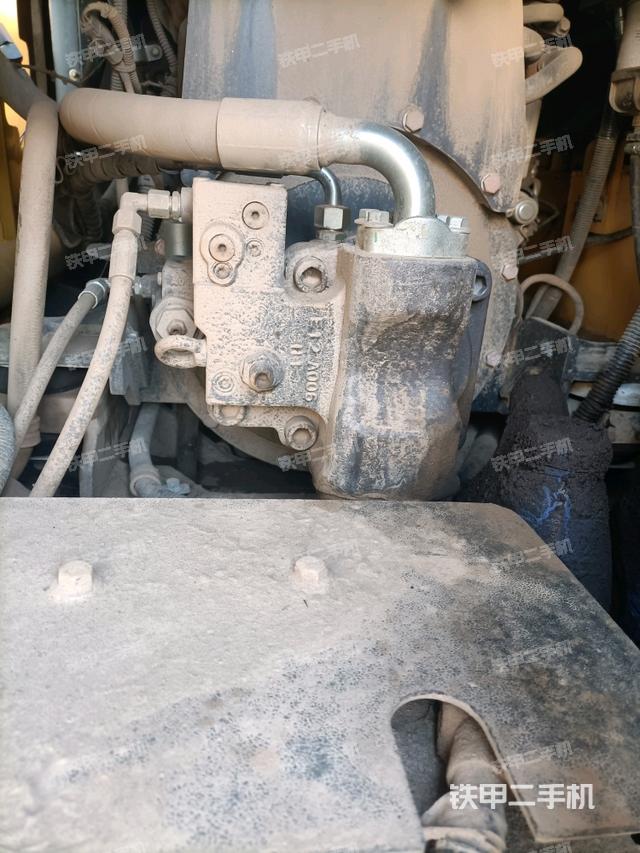 液压泵室（大件舱室）