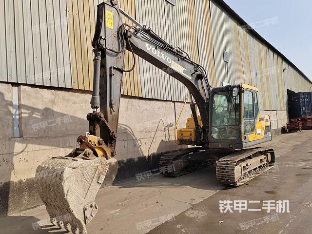 沃尔沃EC120D挖掘机