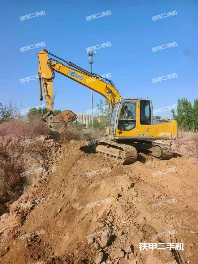 徐工XE150D挖掘机