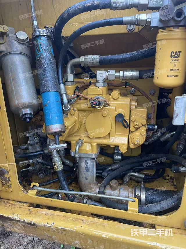 液压泵斜45 右（大件舱室）