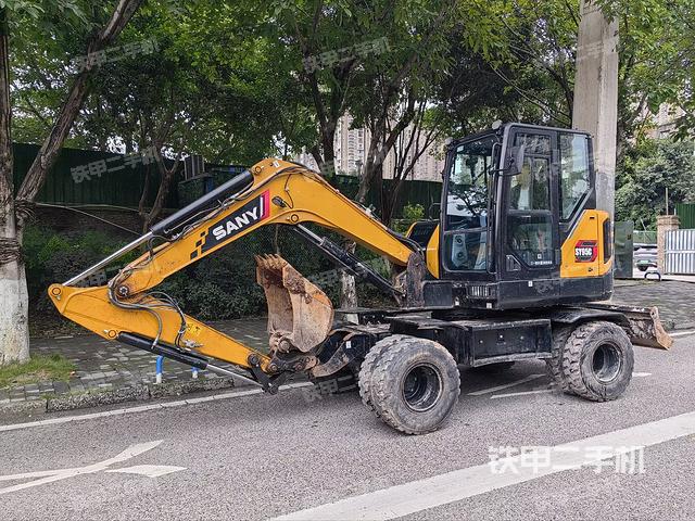三一重工SY65W挖掘机
