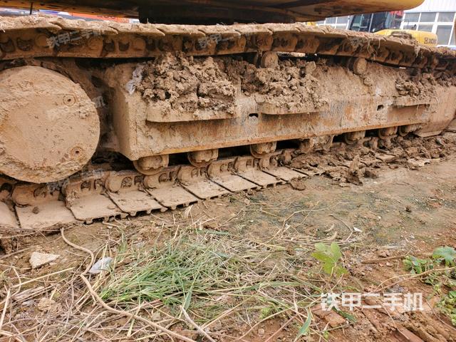 单侧履带整体（整机外观）