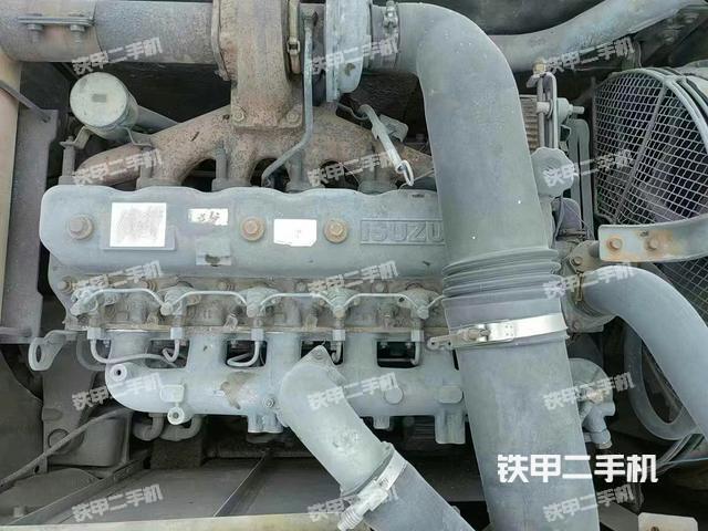 发动机整体俯视（整机外观）