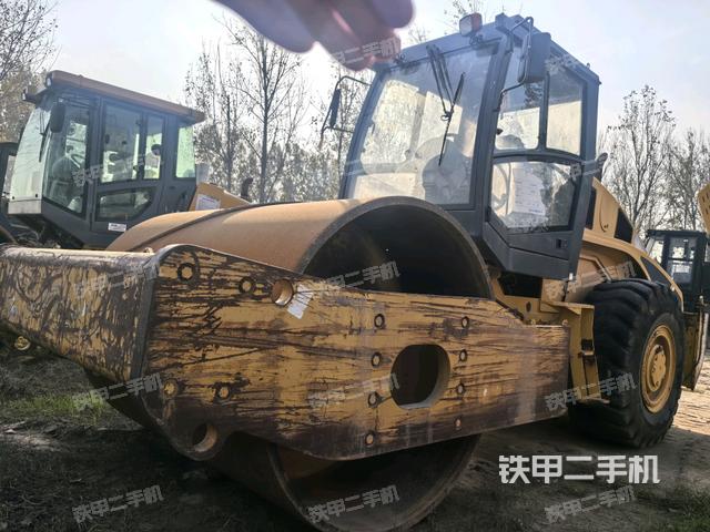 柳工CLG6122压路机