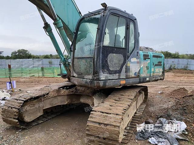 神钢SK210LC-8挖掘机