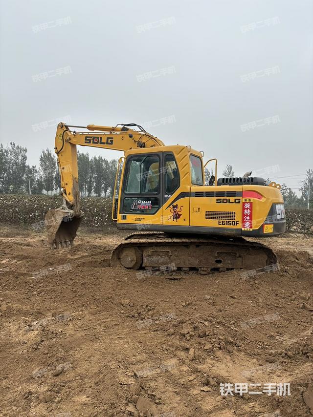 山东临工E6150F挖掘机