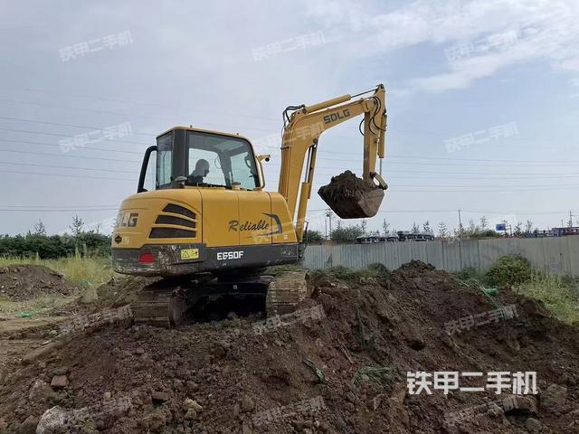 整机右后45°（整机外观）