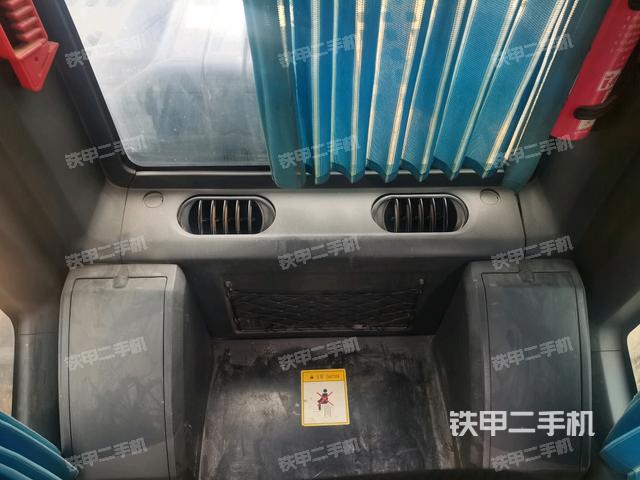 座椅后部（驾驶室部分）