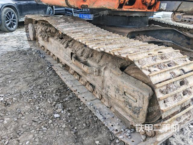 左侧履带整体 （行走机构）