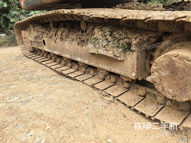 单侧履带整体（整机外观）