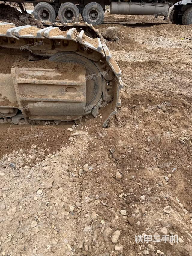 左驱动轮（行走机构）