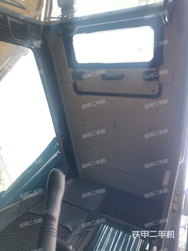 顶棚整体（驾驶室部分）