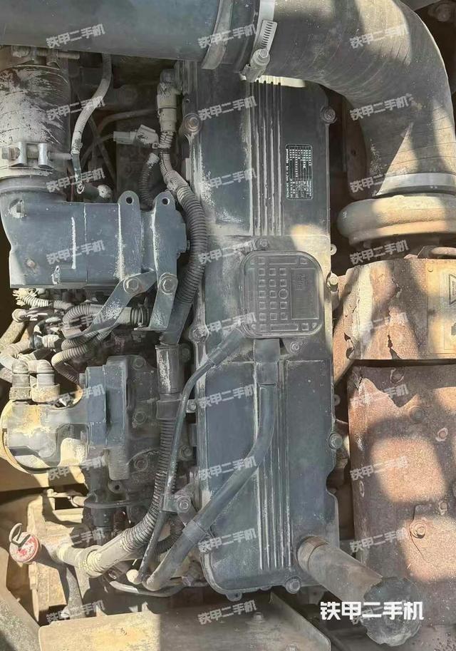 發(fā)動(dòng)機(jī)整體俯視（整機(jī)外觀）