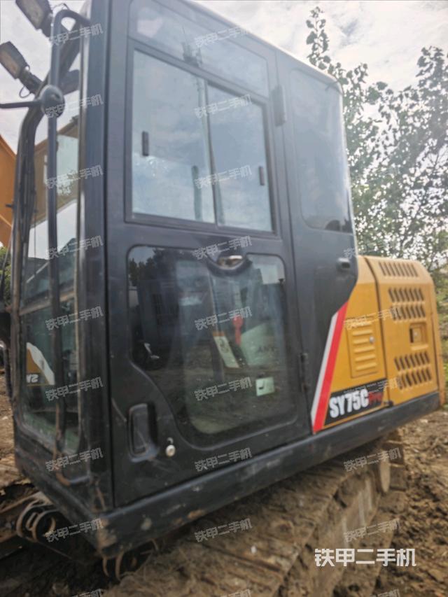 驾驶室整体（整机外观）