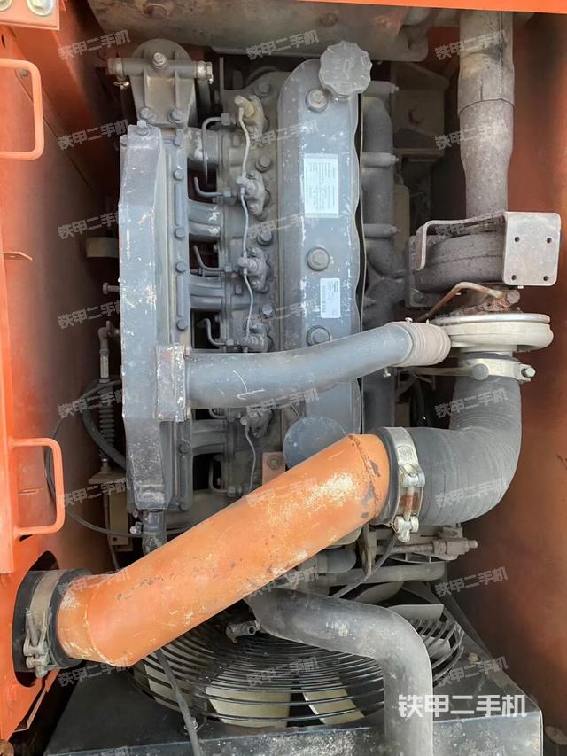 发动机整体俯视（整机外观）