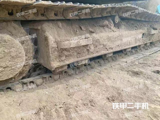 單側(cè)履帶整體（整機外觀）