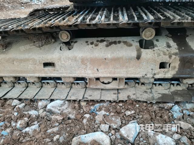 左侧行走马达盖板（行走机构）