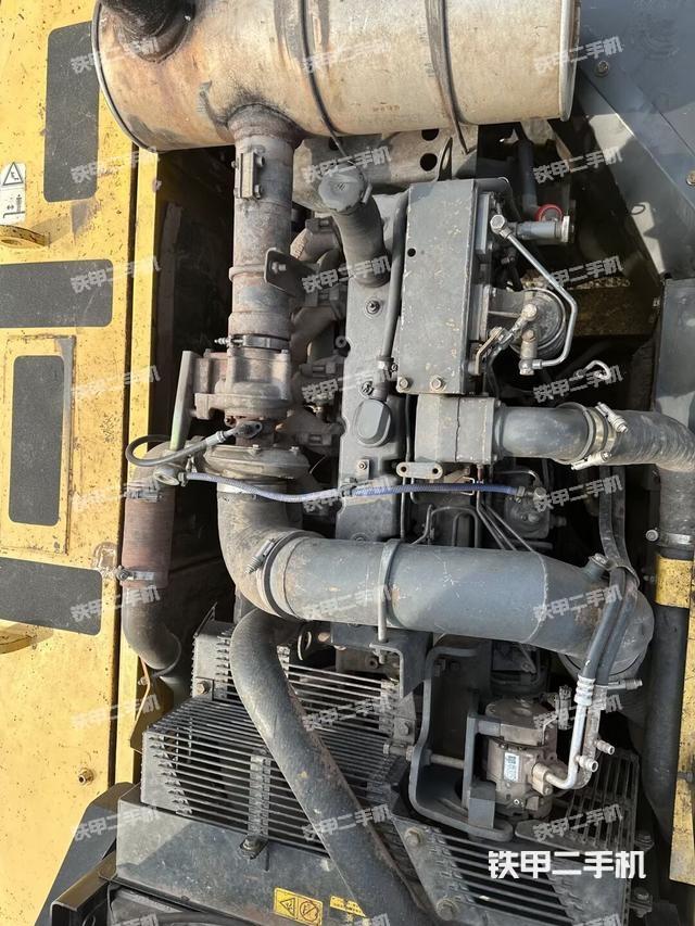 发动机整体俯视（整机外观）