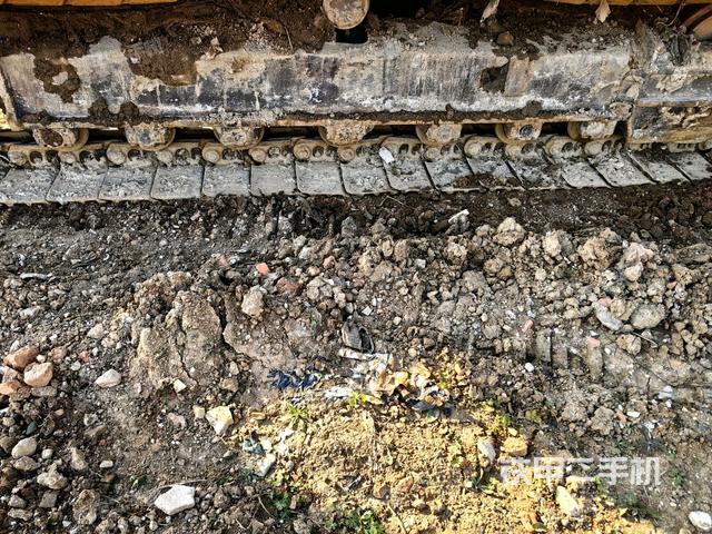 左側(cè)履帶整體?（行走機構(gòu)）