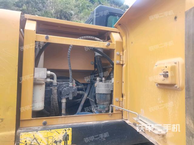 液压泵室（大件舱室）