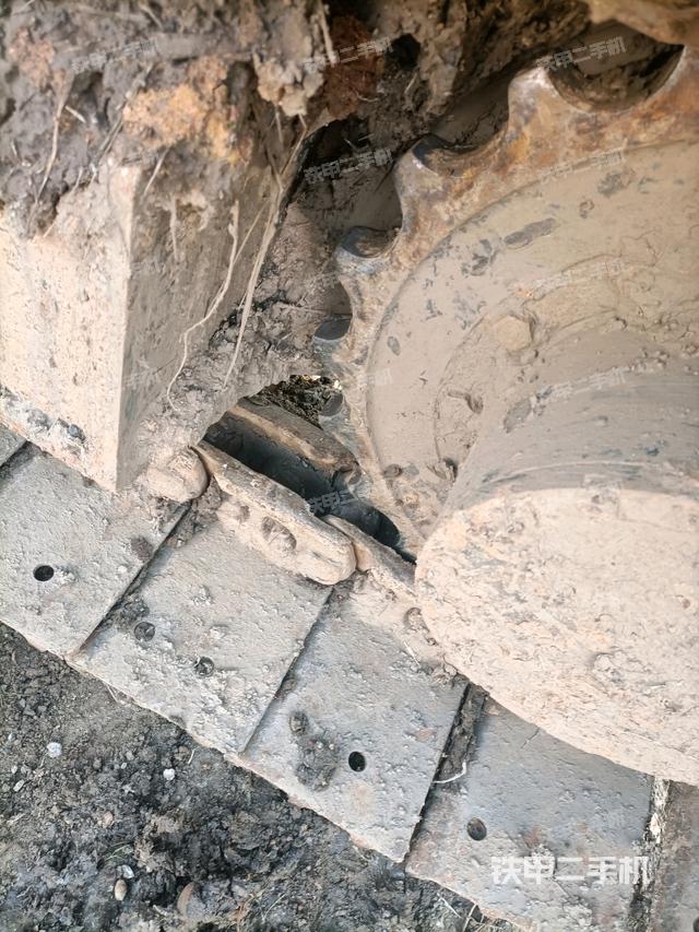 左驱动轮（行走机构）