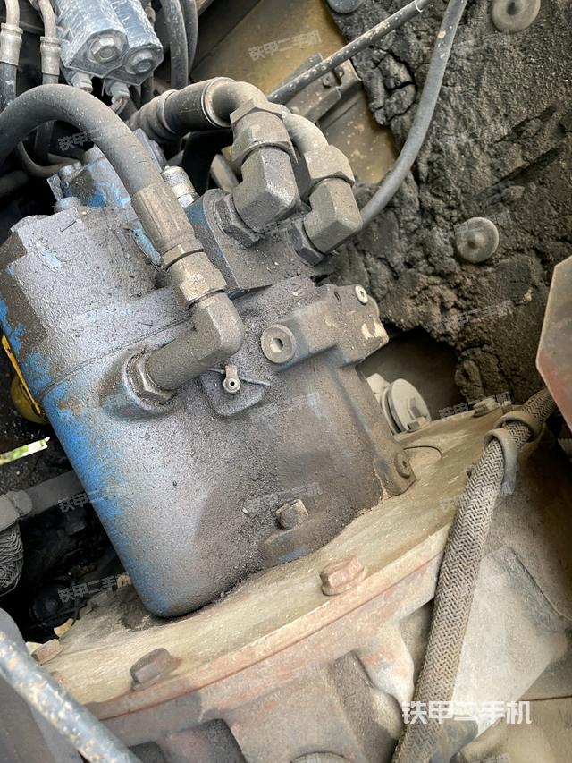 液压泵室（大件舱室）