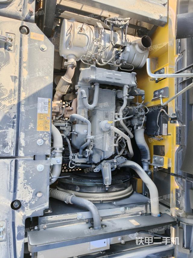 发动机整体俯视（整机外观）