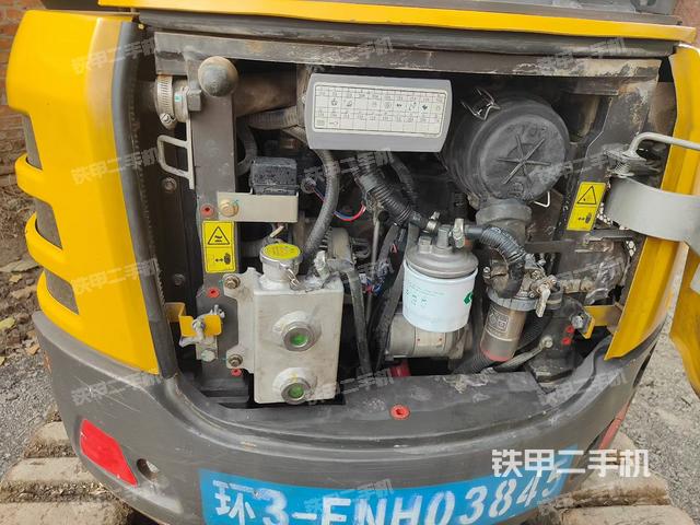 發(fā)動(dòng)機(jī)整體俯視（整機(jī)外觀）