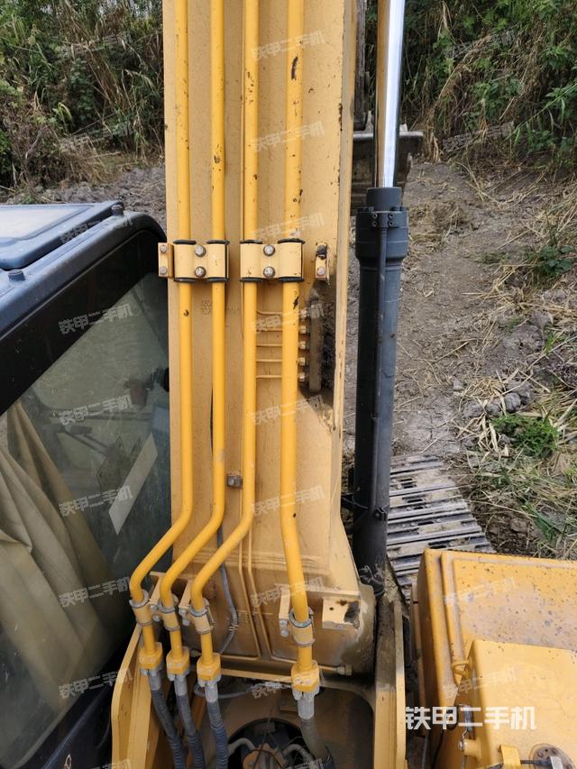 大臂根部?斜視（工作和回轉裝置）