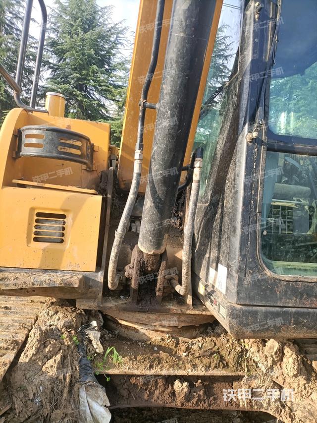 大臂根部 斜（工作和回转装置）