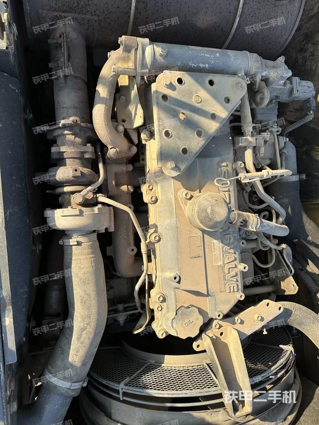 發(fā)動(dòng)機(jī)整體俯視（整機(jī)外觀）