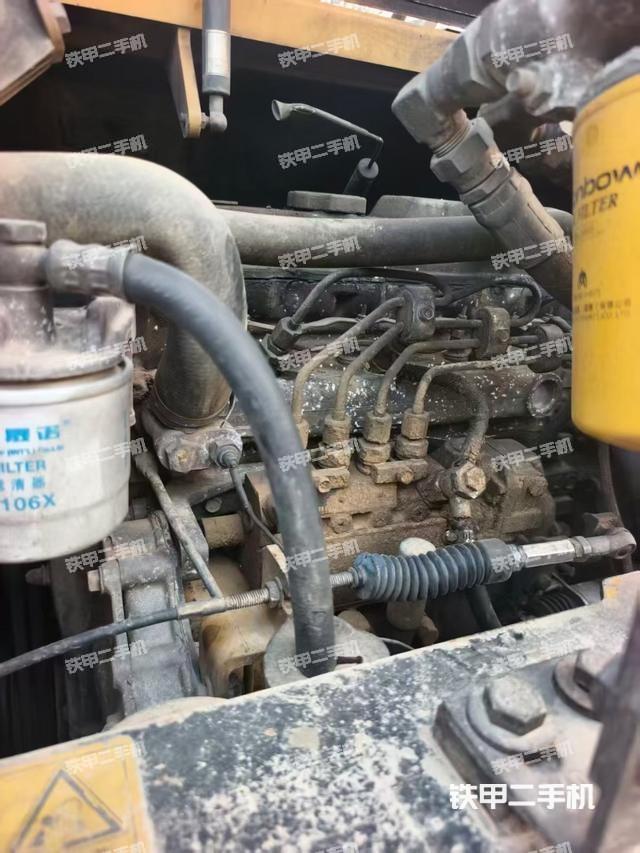 发动机整体俯视（整机外观）