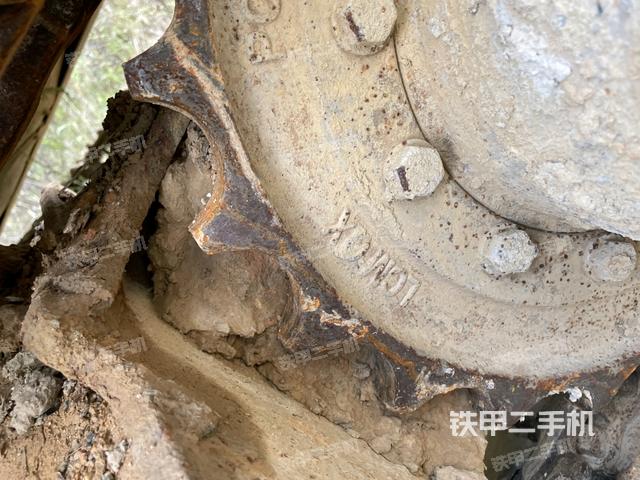 左驱动轮（行走机构）