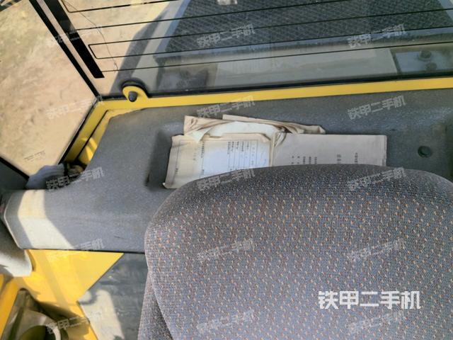 操作把手（压路机驾驶室）