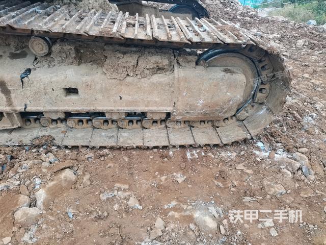 左驱动轮（行走机构）