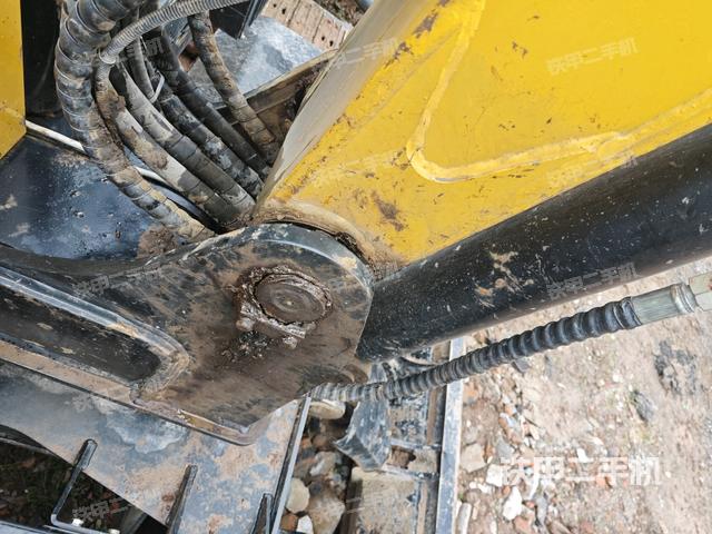 大臂根部 斜（工作和回转装置）