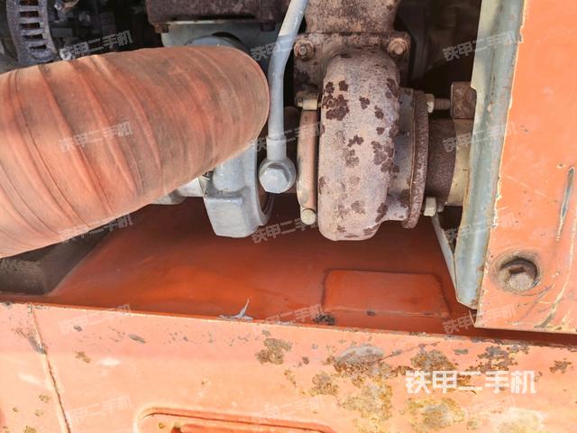 气门室盖螺丝特写（上车部件）