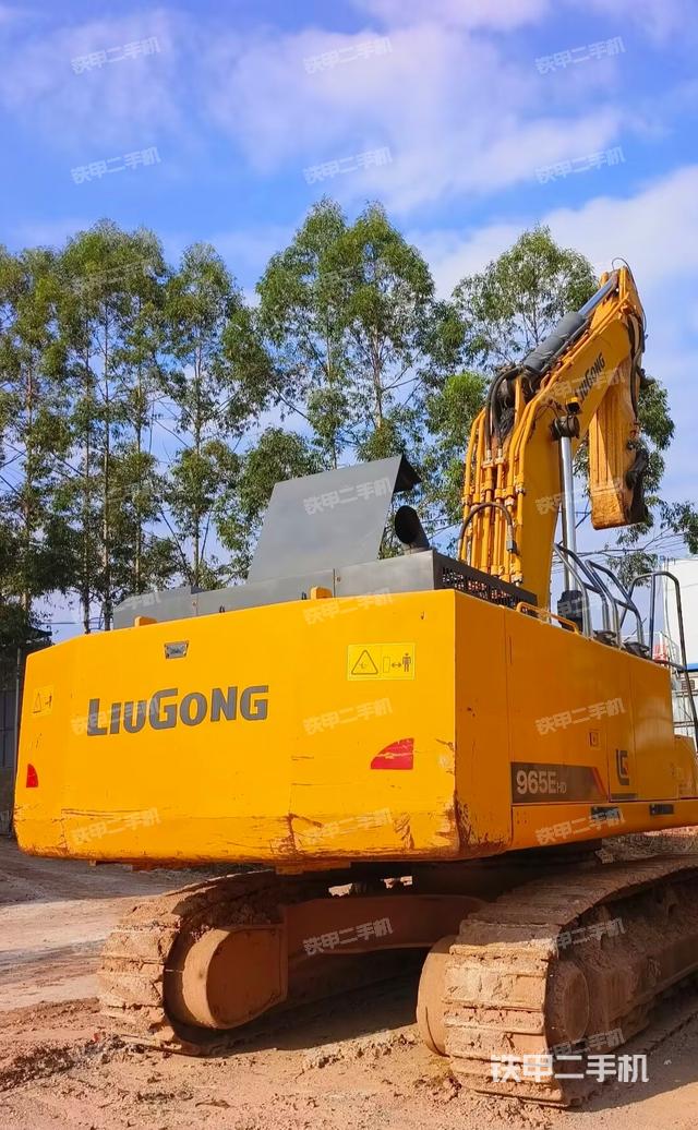 整机右后45°（整机外观）