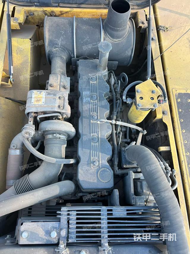 發(fā)動機(jī)整體俯視（整機(jī)外觀）