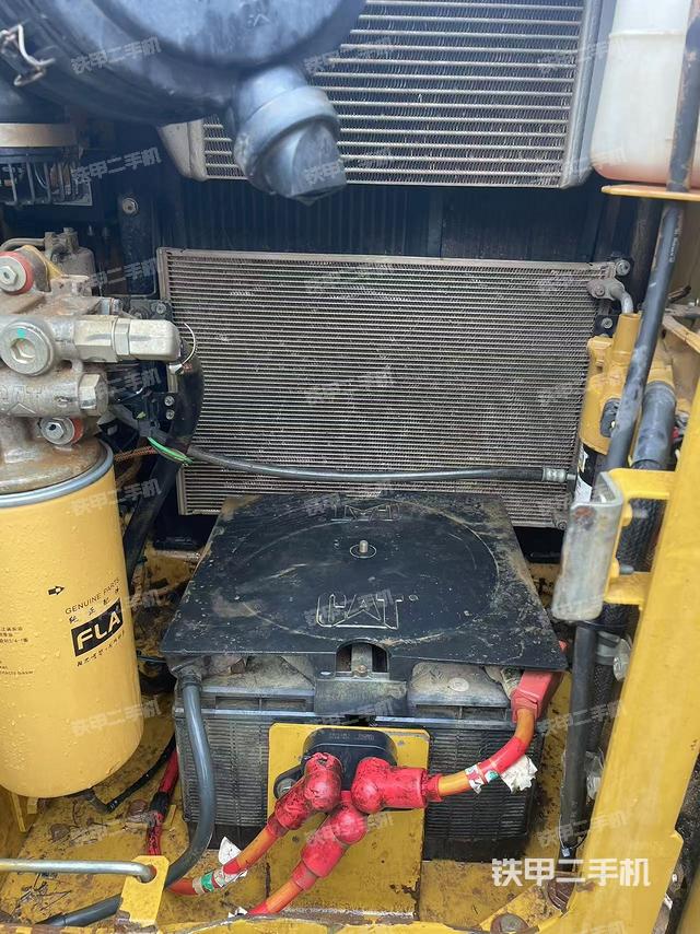 液压泵室（大件舱室）