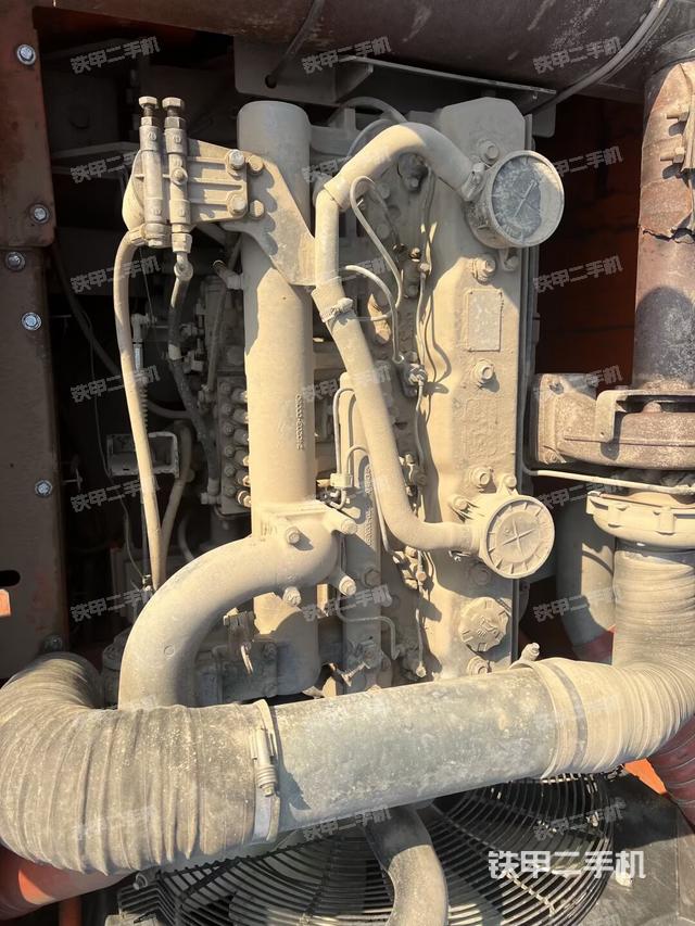 发动机整体俯视（整机外观）