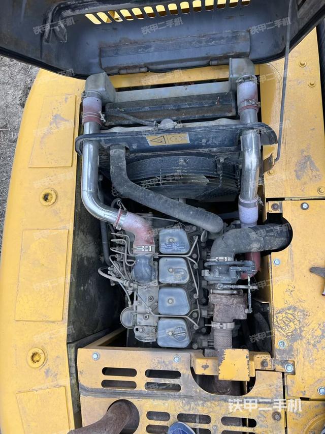 发动机整体俯视（整机外观）