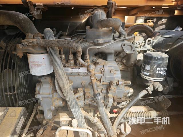 发动机整体俯视（整机外观）