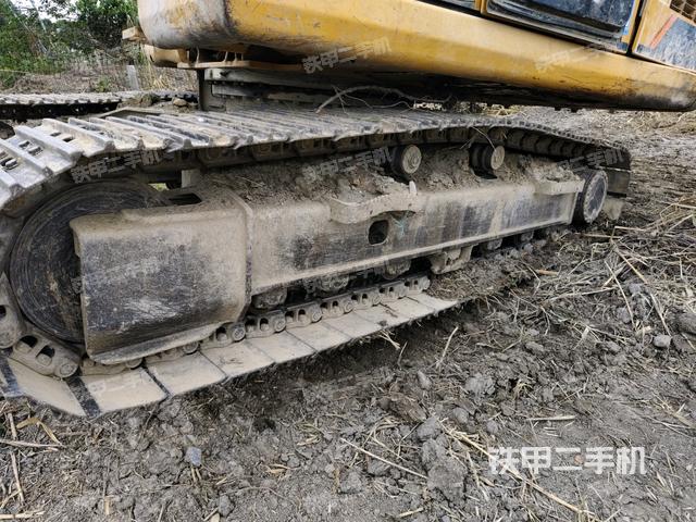 左側履帶整體?（行走機構）